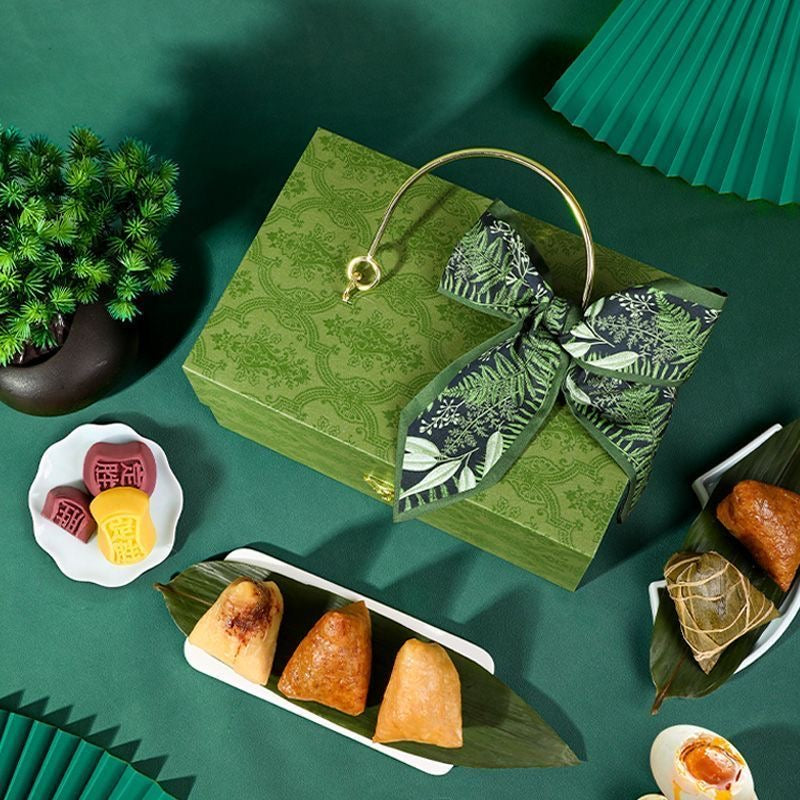 Meat zongzi